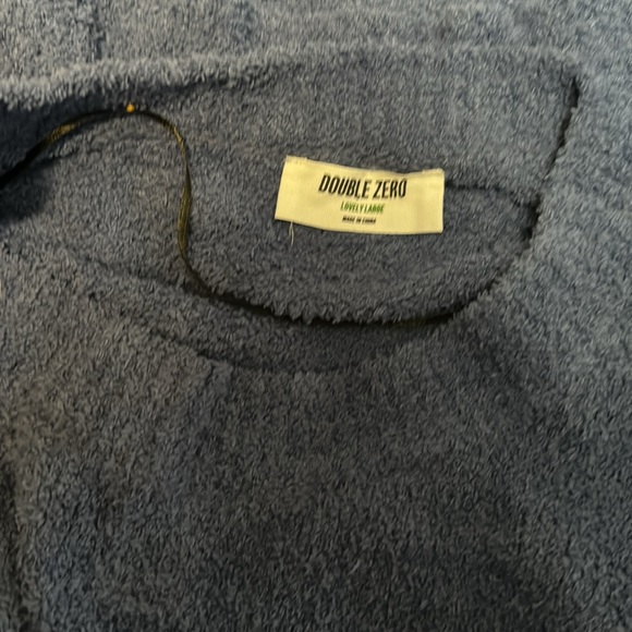 Double Zero Blue Chenille Sweater Crew Neck NWOT - Picture 6 of 7